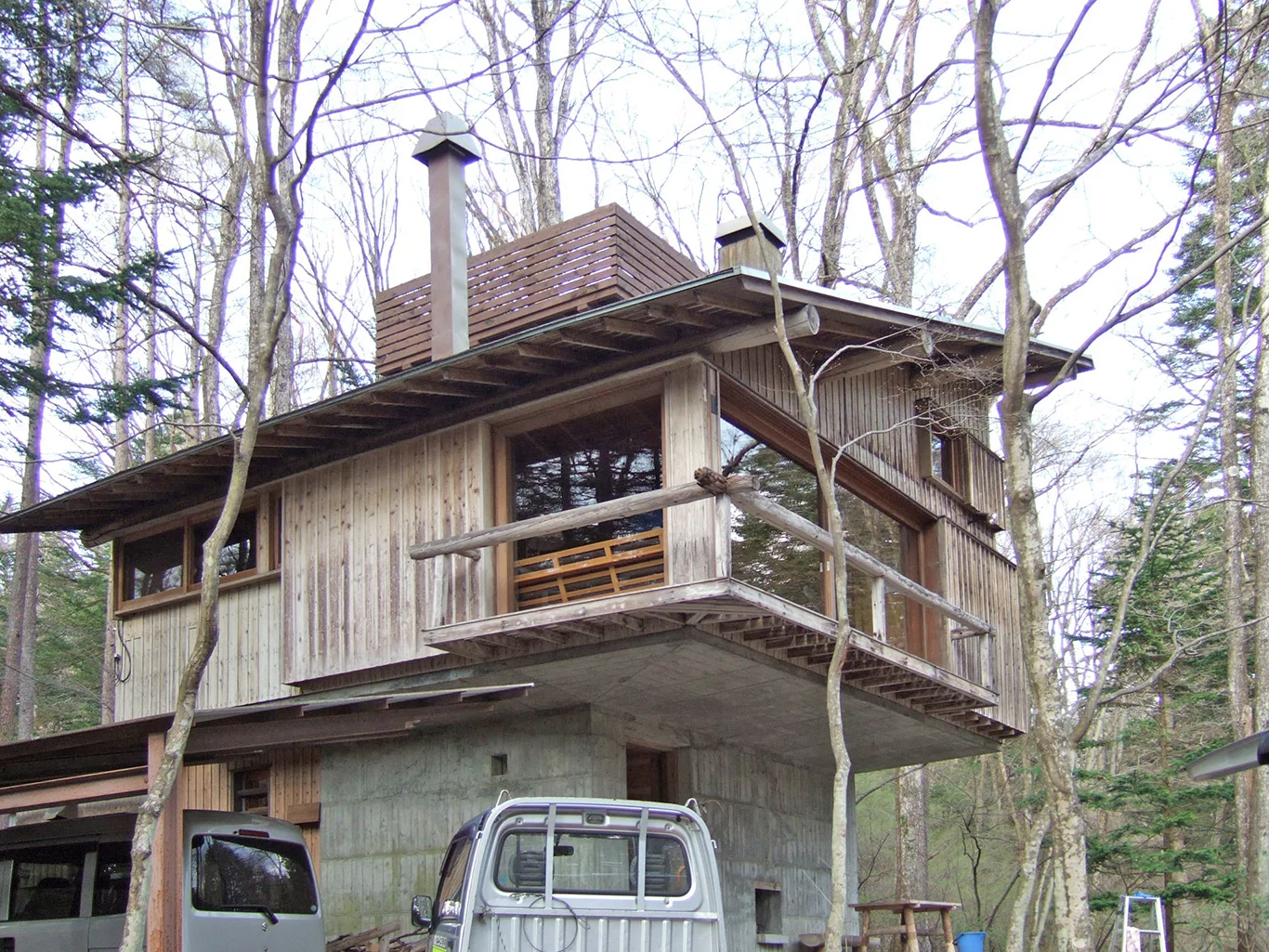 軽井沢の山荘（小さな森の家）