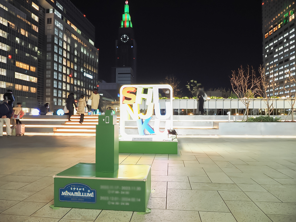 冬の“デッドスペース”を稼ぐ場所に変える。年末の仮設建築に隠された、驚きの不動産戦略とスマートな構築システム