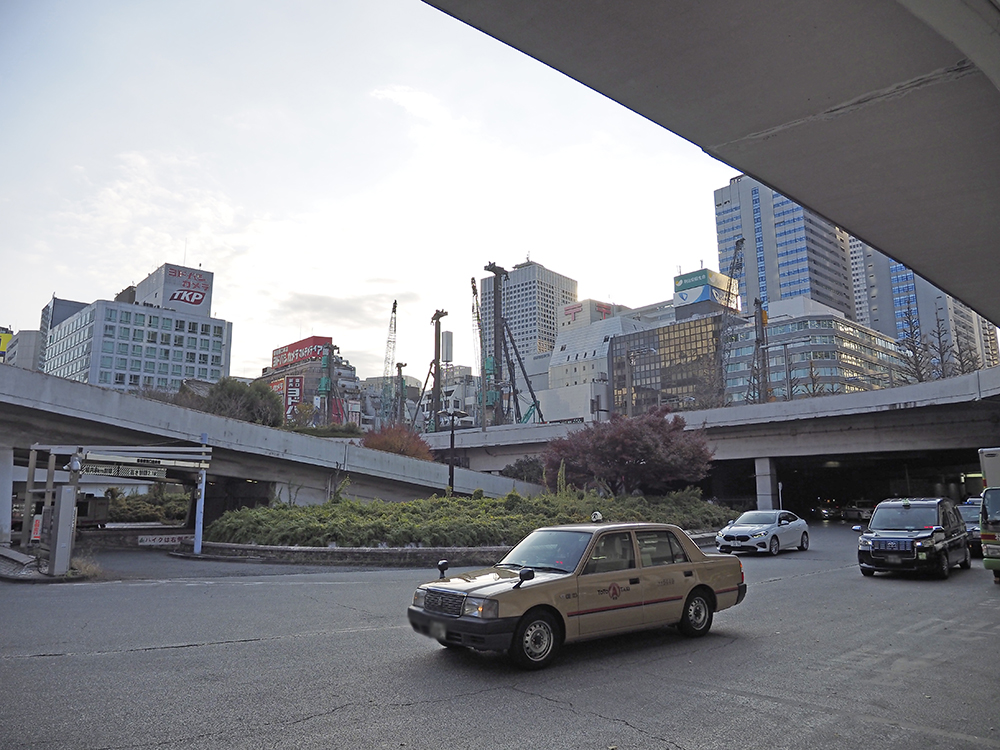 新宿駅西口広場