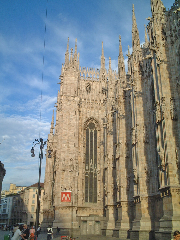 ミラノ大聖堂（ドゥオーモ）